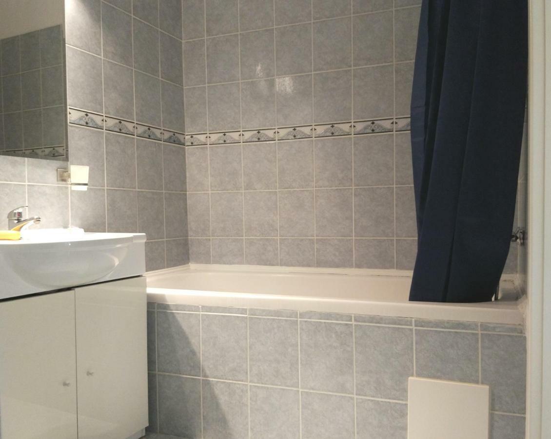 Riverview Apartment ブラチスラヴァ エクステリア 写真
